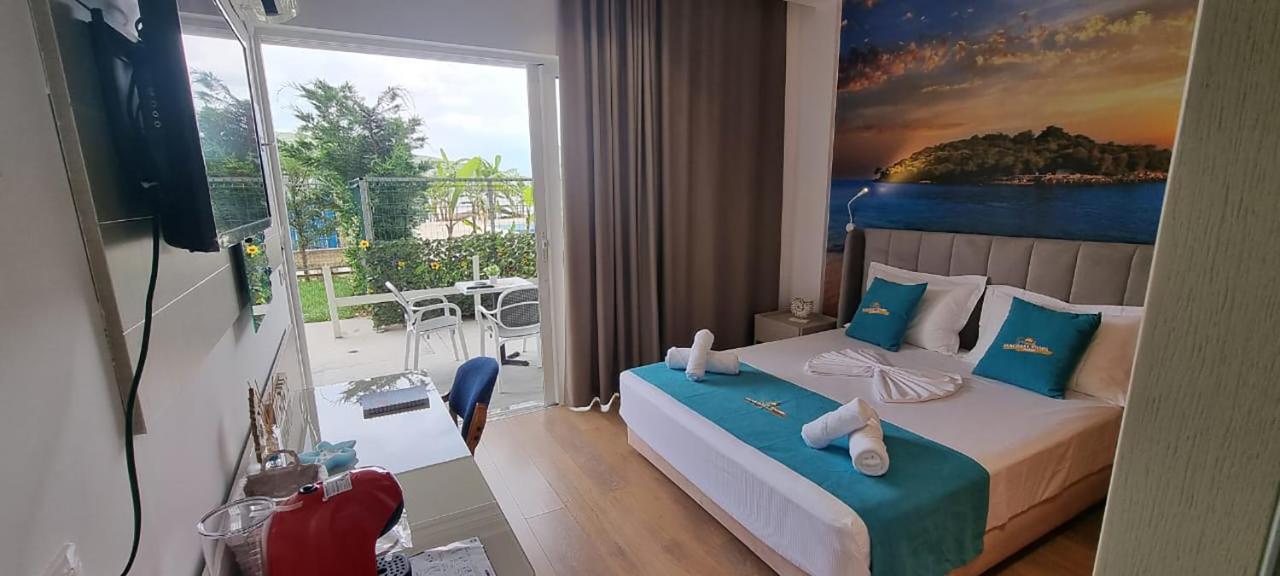 Suncoast Rooms Port Side Sarandë Exteriér fotografie